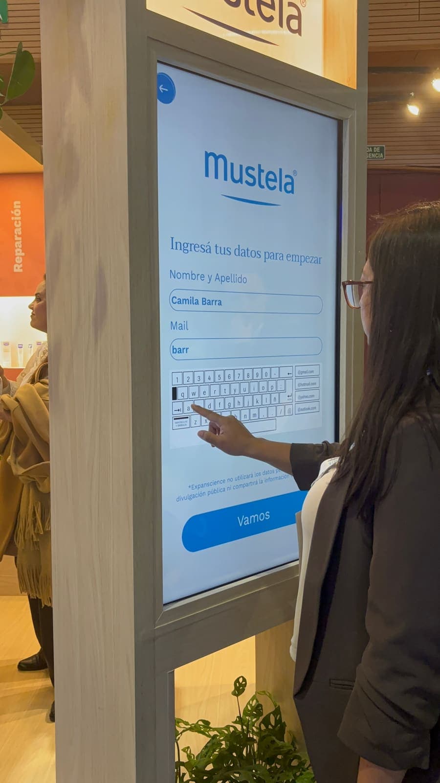Formulario en pantalla táctil · Inmental
