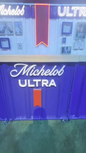 Penales LED · Michelob Ultra