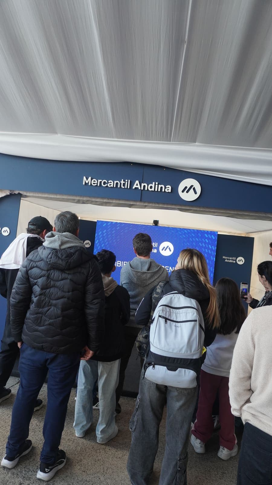 Pádel LED · Mercantil Andina